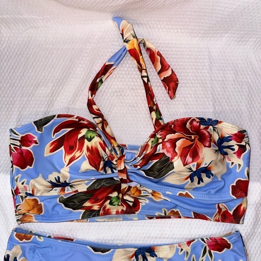 SHEIN 2pc bikini - Picture 2 of 9